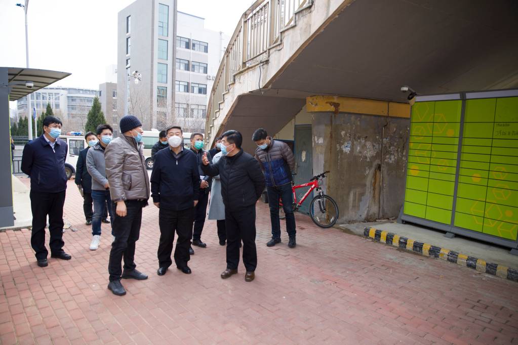 2022.03.21 辽宁省政府教育督导室来校检查督导疫情防控工作 (1).JPG