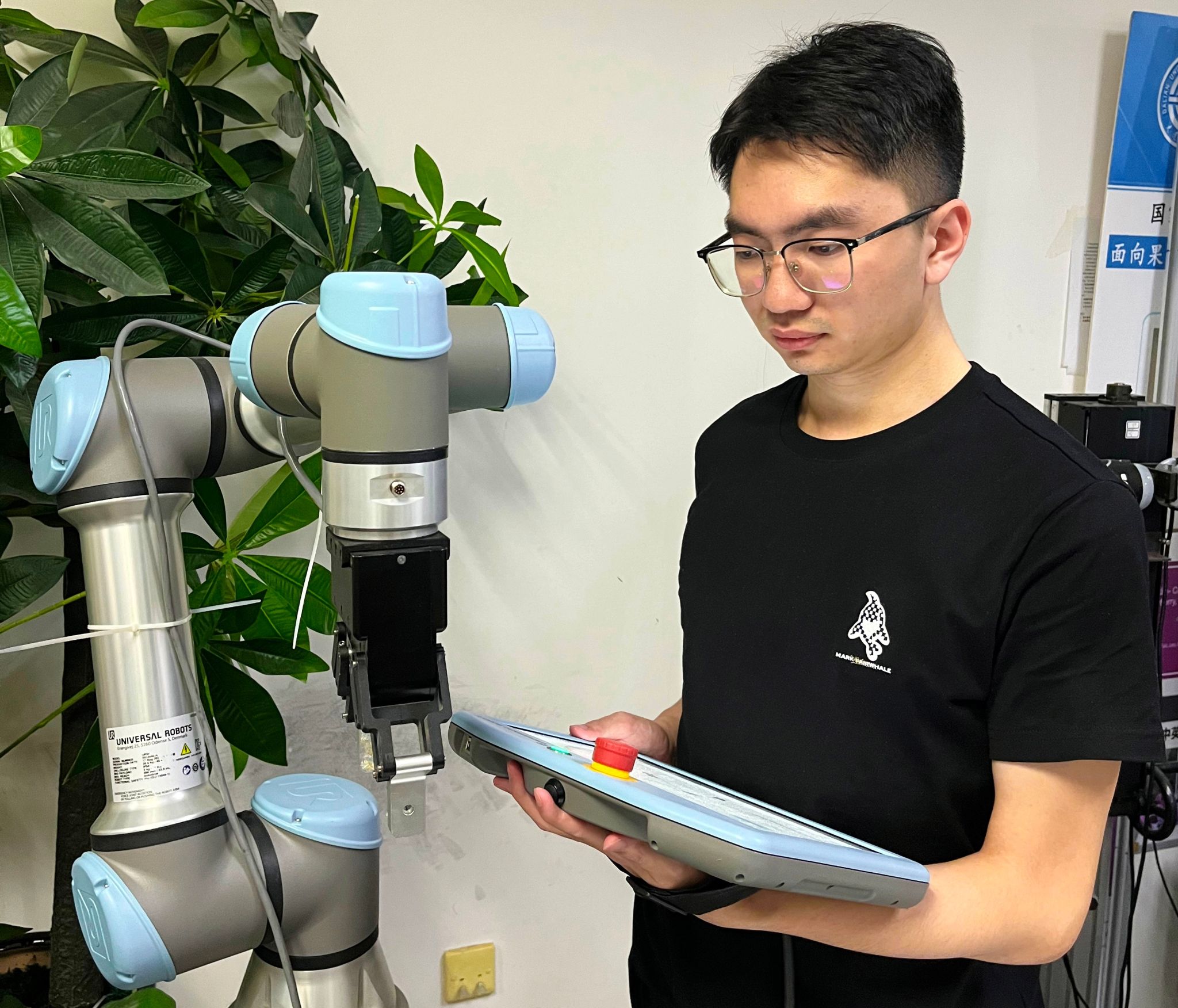 2.工作照 拷贝.jpg